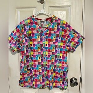 Apple Life Colorful Star & Heart Patchwork Scrub Top Size S